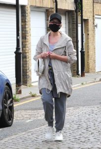 Kylie Minogue in a Black Protective Face Mask