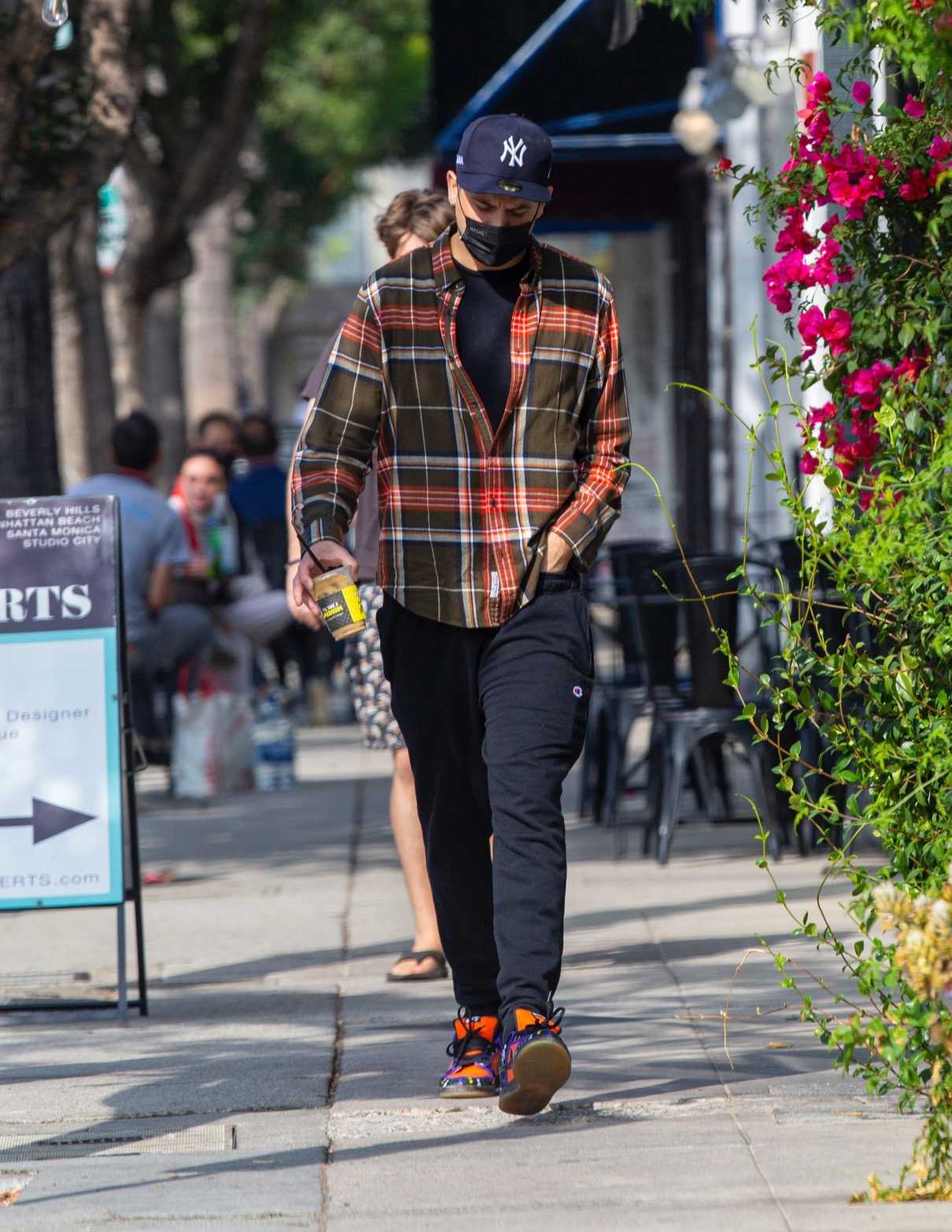 G Eazy In A Plaid Shirt Was Seen Out With Ashley Benson In Studio City 10 20 2020 1 