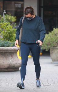Jennifer Garner in a Protective Mask