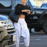 Kaitlyn Bristowe in a White Pants Heads to the DWTS Studio in Los Angeles 10/13/2020