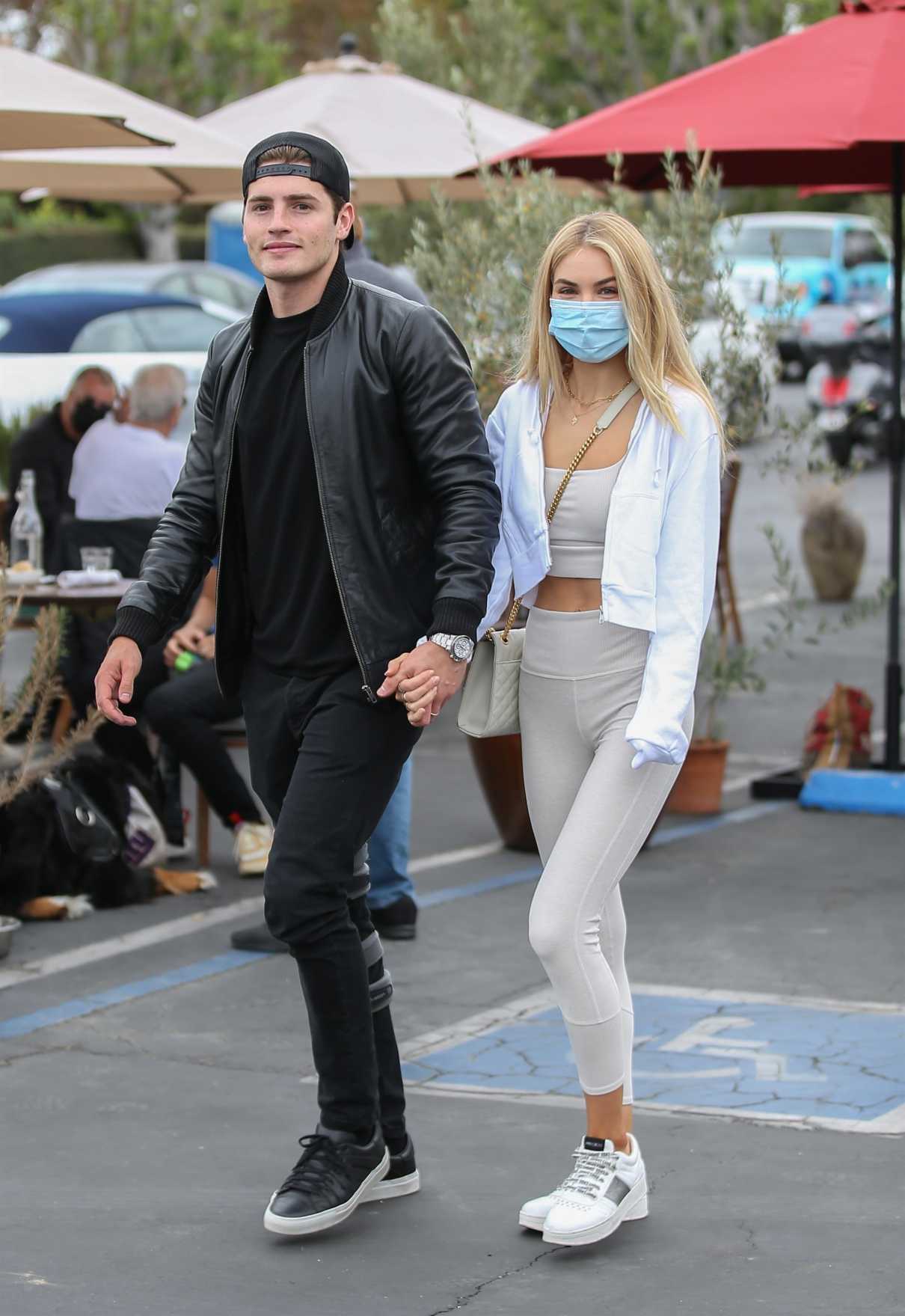 Michelle Randolph In A White Sneakers Was Seen Out With Gregg Sulkin In West Hollywood 1024 