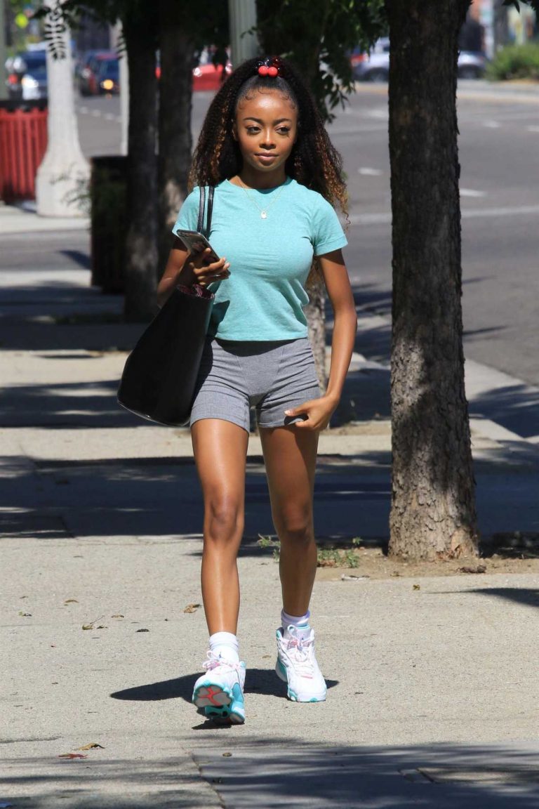 Skai Jackson in a Grey Spandex Shorts Heads to the DWTS Studio in Los