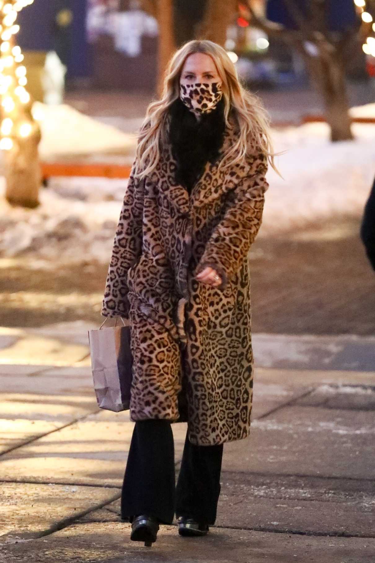 Rachel Zoe in an Animal Print Fur Coat Was Seen Out in Aspen 12/21/2020