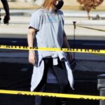 Taryn Manning in a Grey Tee Hits Up an Outdoor Gym for a Workout in Palm Springs 12/18/2020