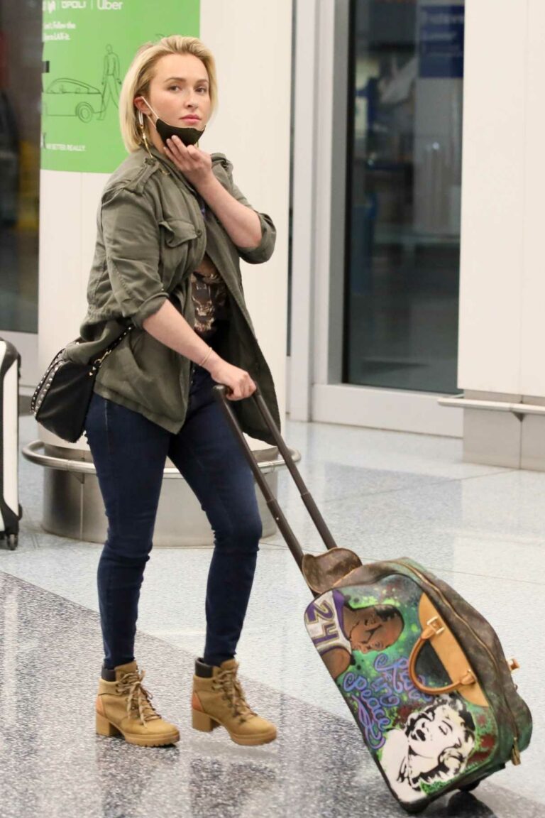 Hayden Panettiere in an Olive Jacket Arrives at LAX Airport in Los