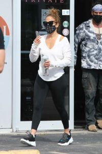 Jennifer Lopez in a Black Leggings