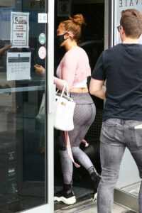 Jennifer Lopez in a Pink Cardigan