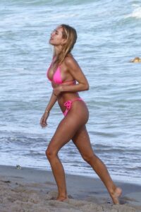Kimberley Garner in a Pink Bikini on the Beach in Miami 01/02/2021