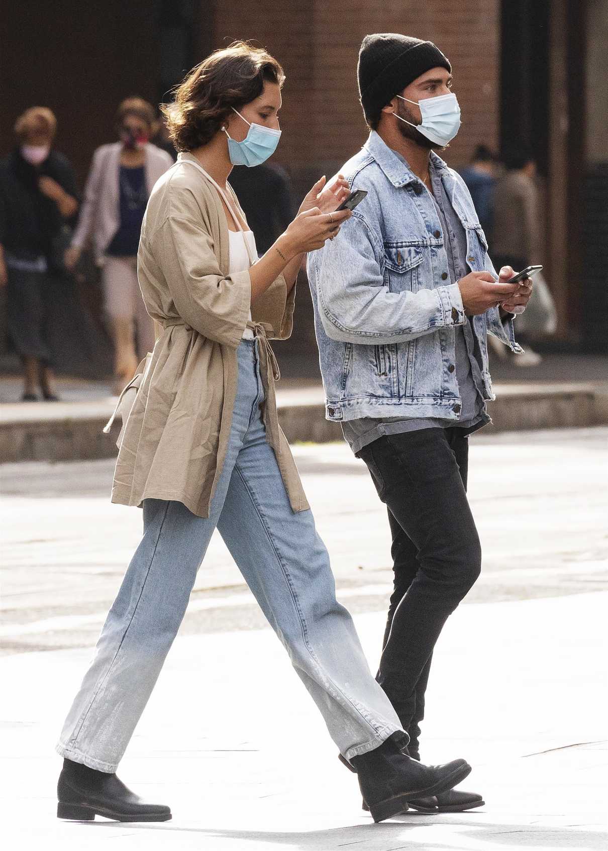 Vanessa Valladares in a White Top Was Seen Out in Sydney 01/09/2021-3