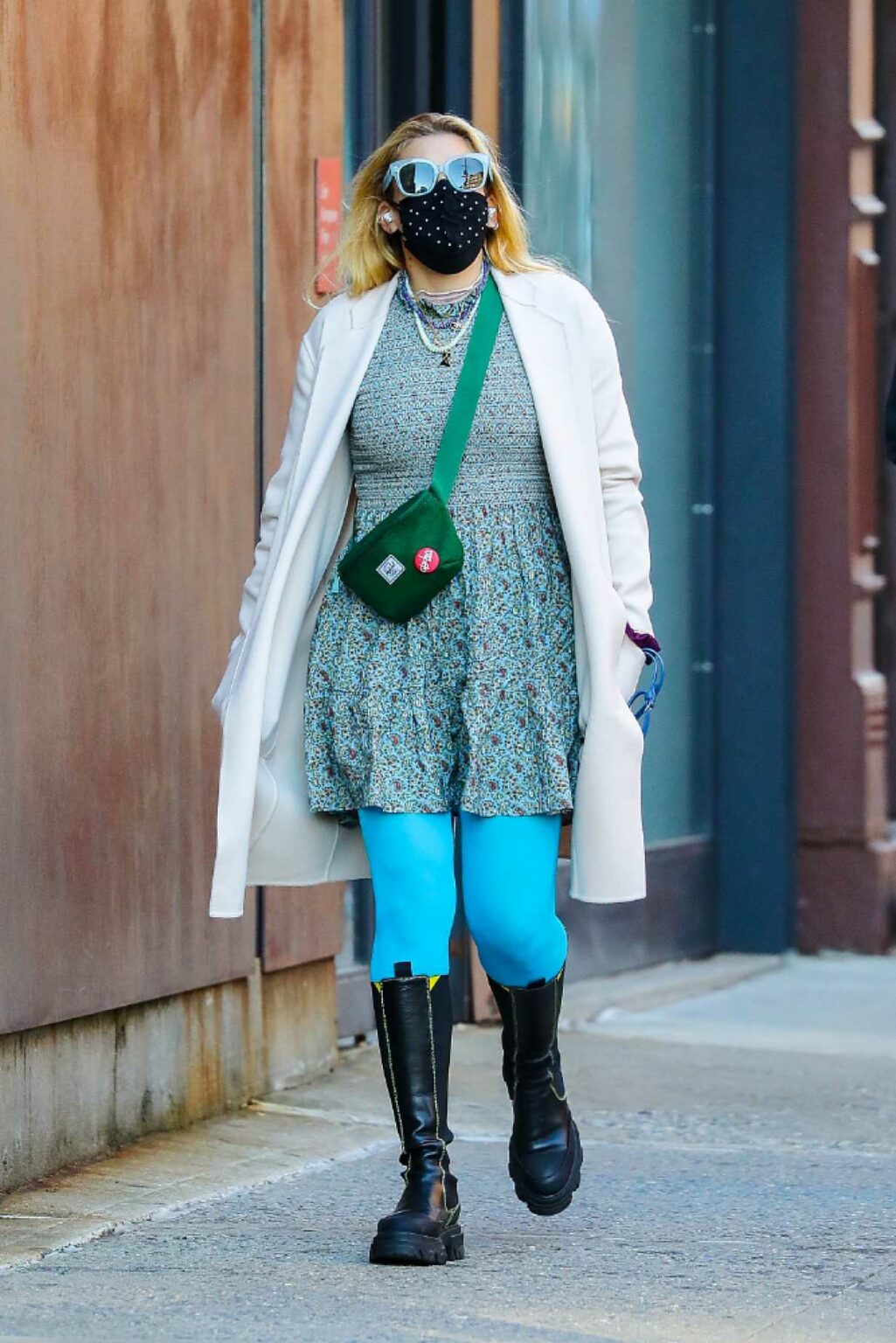 Busy Philipps in a White Coat Was Seen Out in New York 02/16/2021-2