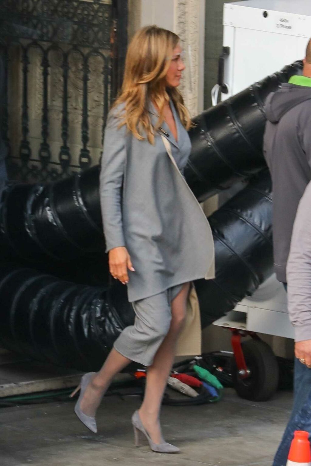 Jennifer Aniston in a Grey Suit on the Set of The Morning Show in Los ...