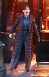 Jennifer Garner in a Plaid Coat