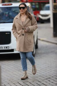 Kelly Brook in a Tan Faux Fur Coat