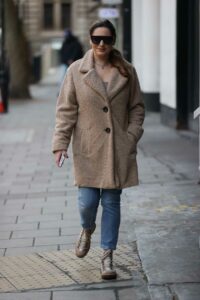 Kelly Brook in a Tan Faux Fur Coat