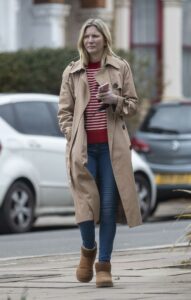 Lisa Faulkner in a Beige Trench Coat