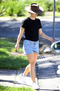 Natalie Portman in a Black Tee