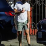 Zachary Quinto in a White Tee Leaves a Local Coffee Shop in Los Feliz 03/01/2021