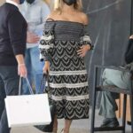 Zulay Henao in a Black Protective Mask Goes for a Shopping Trip at the Apple Store in Beverly Hills 03/21/2021