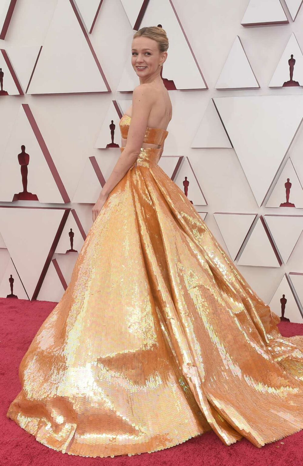 Carey Mulligan Attends the 93rd Annual Academy Awards in Los Angeles 04