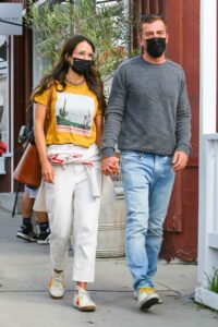 Jordana Brewster in a Yellow Tee