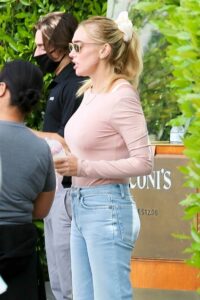 Petra Ecclestone in a Pink Long Sleeves T-Shirt