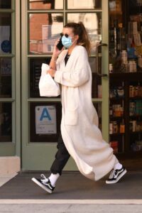 Sofia Richie in a Protective Mask Was Spotted Out in Los Angeles 05/21/2021