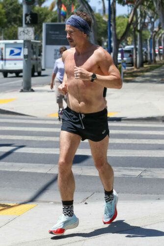 Colin Farrell Jogging Shirtless Out in in Los Angeles 06/26/2021-1 ...