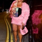 Lizzo Shows Self Love while Grabbing Dinner with Friends at Catch LA in West Hollywood 06/26/2021