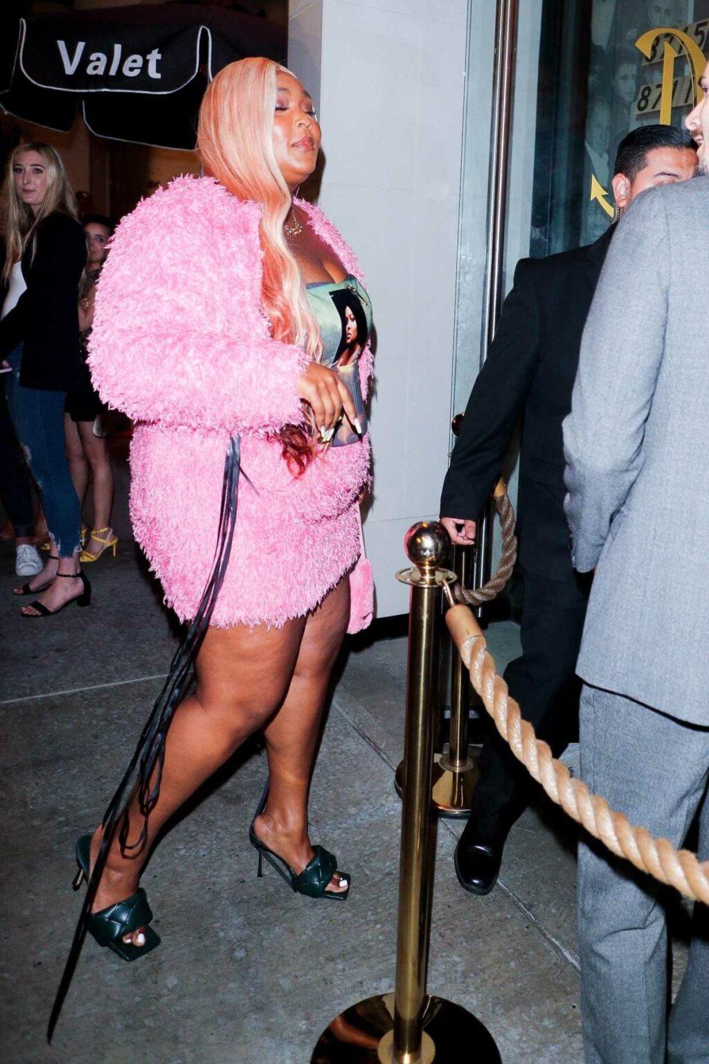 Lizzo Shows Self Love while Grabbing Dinner with Friends at Catch LA in
