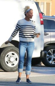 Sandra Lee in a White Striped Sweater