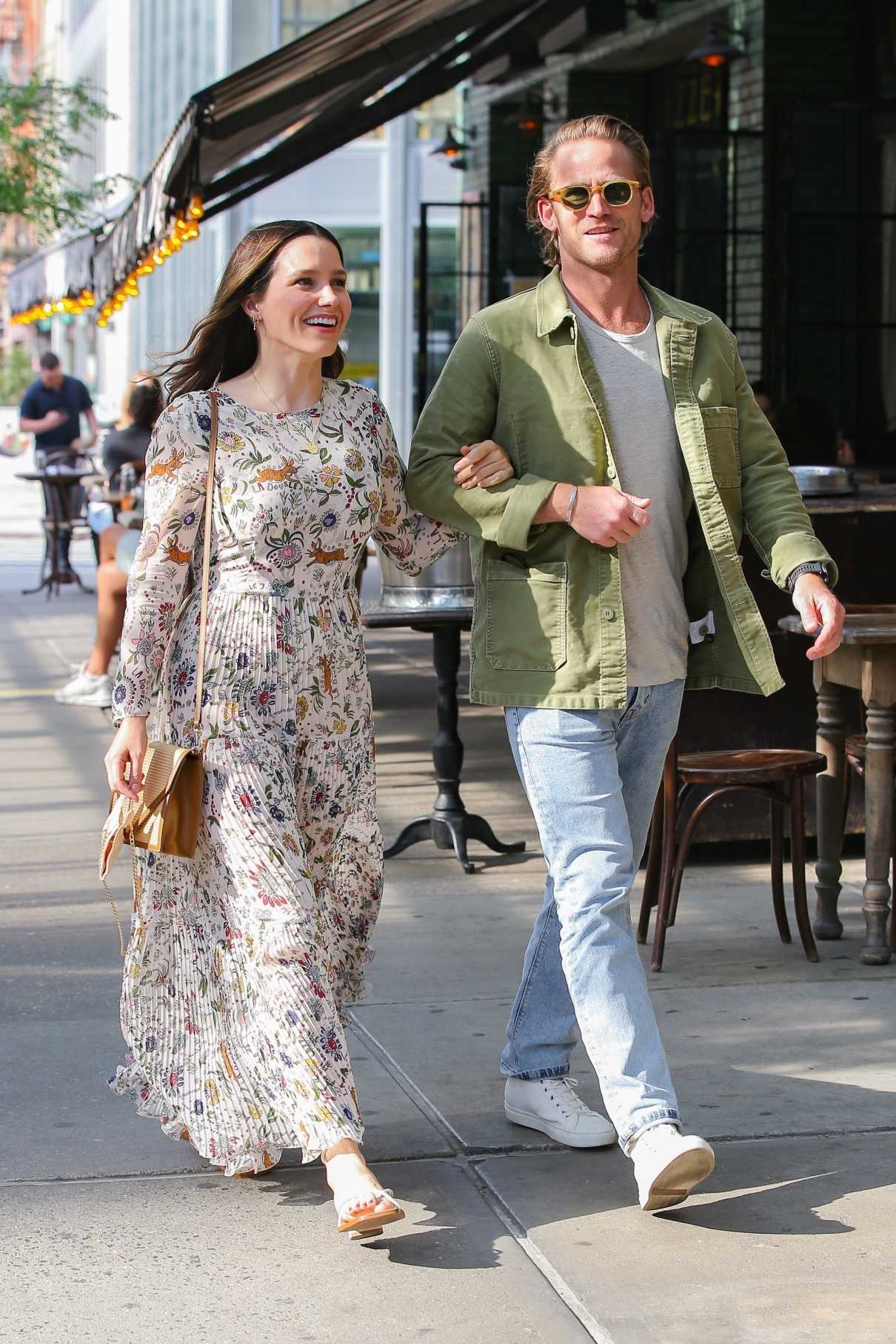 Sophia Bush In A Floral Print Dress Was Seen Out With Grant Hughes N New York 06 18 2021 2 Lacelebs Co