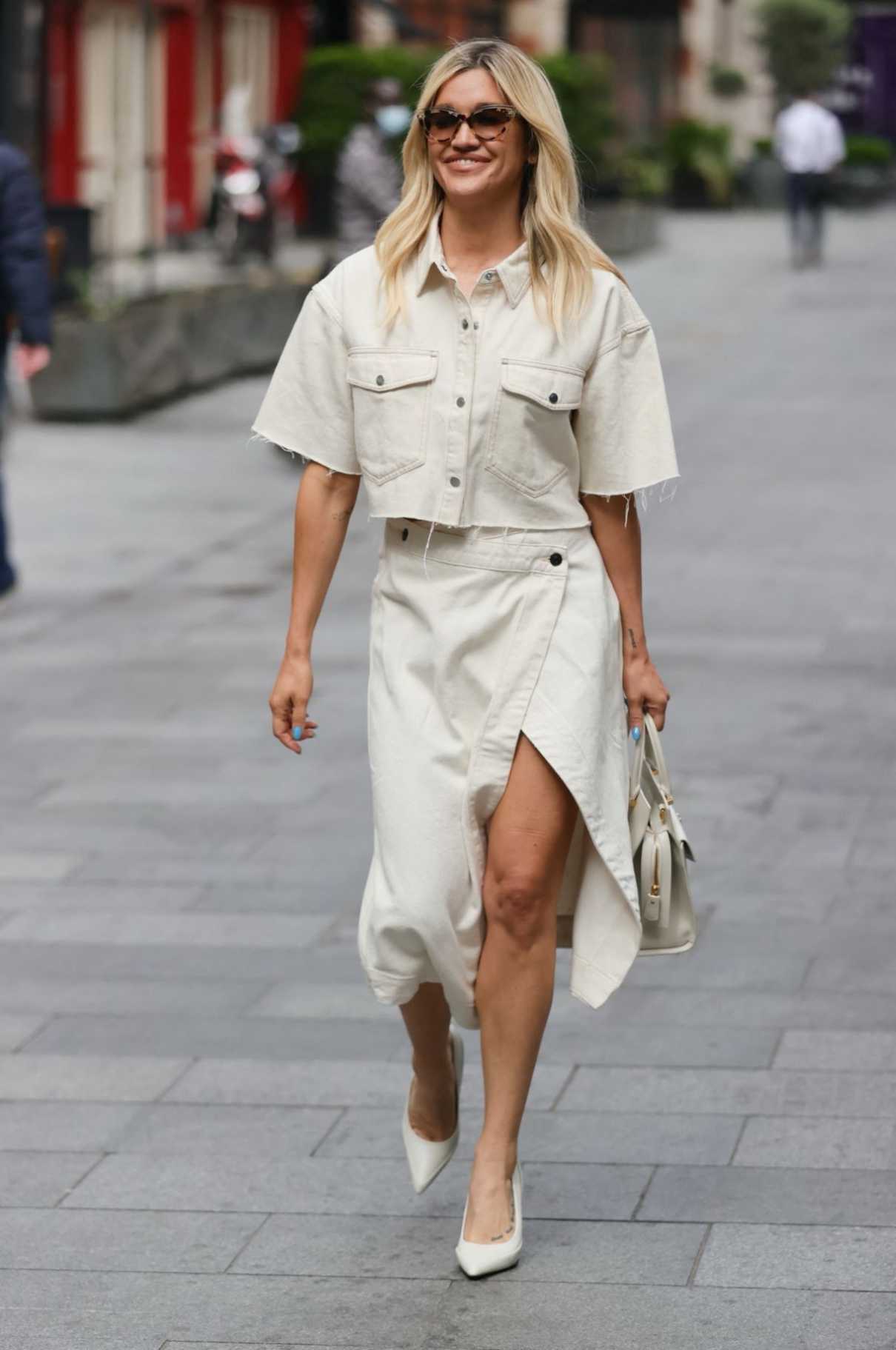 Ashley Roberts in a Beige Suit