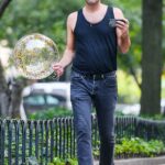 Zachary Quinto in a Black Tank Top Was Seen Out in New York 07/27/2021