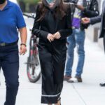 Anne Hathaway in a Black Outfit on the Set of WeCrashed in Midtown in New York City 08/17/2021