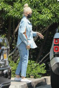 Gwen Stefani in a Denim Outfit