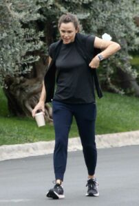 Jennifer Garner in a Black Tee