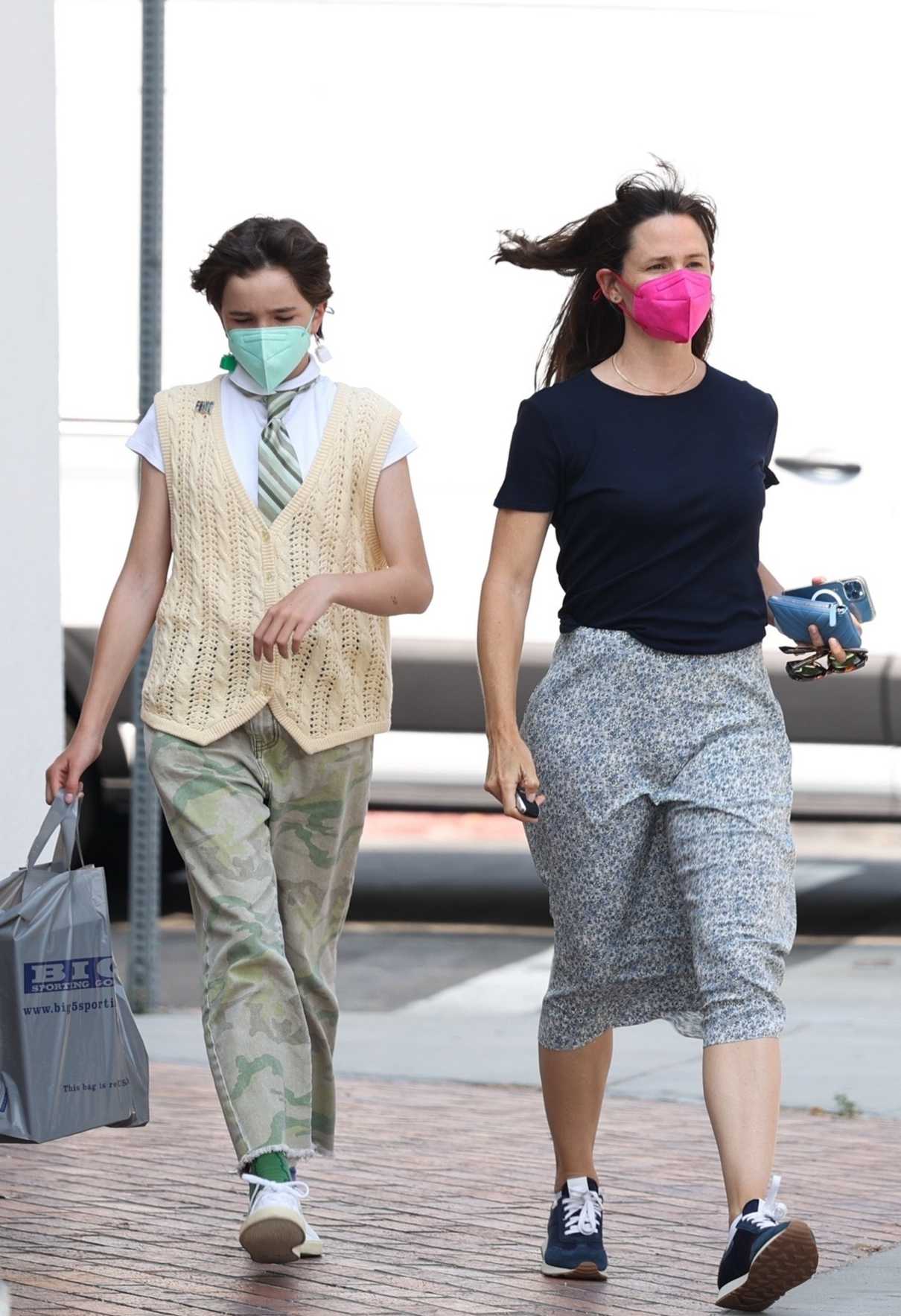 Jennifer Garner in a Pink Protective Mask