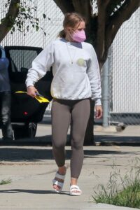 Kristen Bell in a Grey Sweatshirt