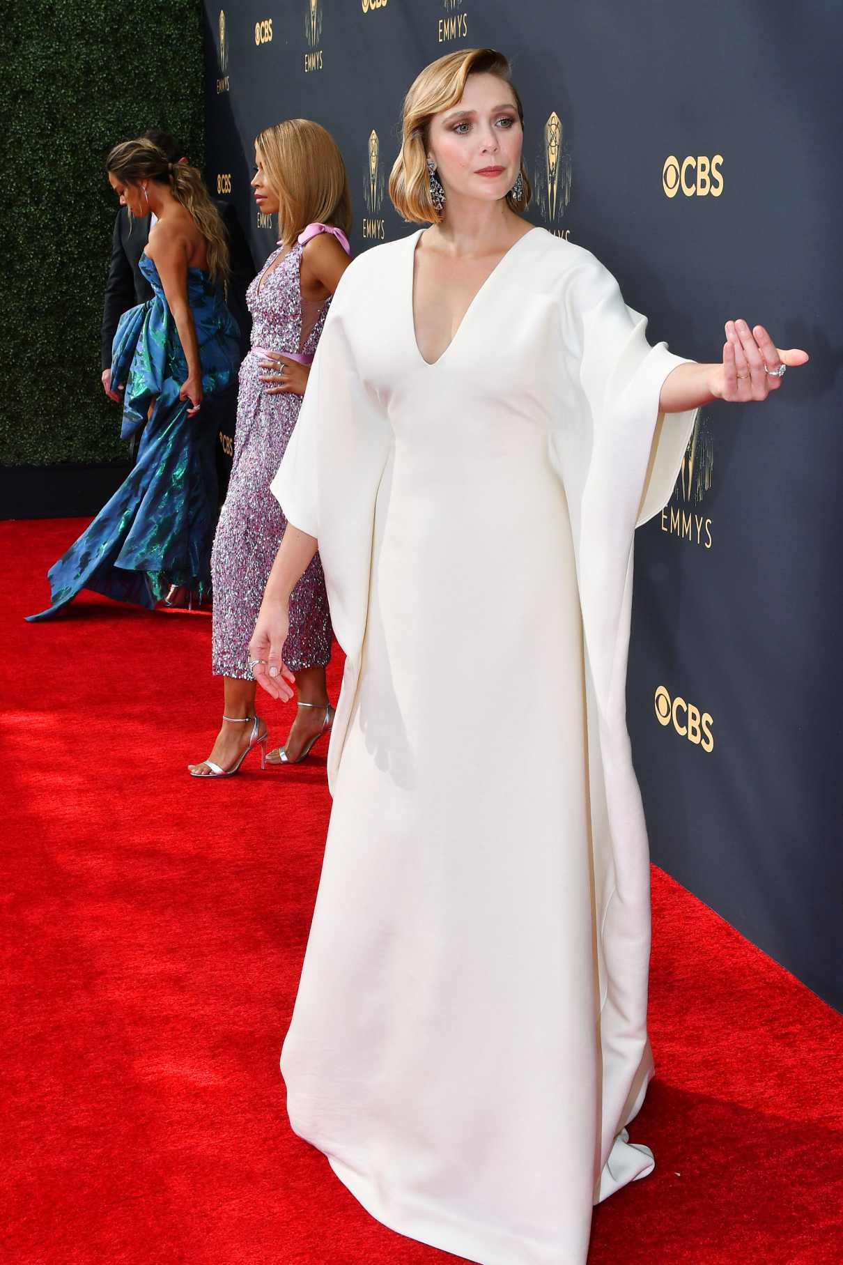 Elizabeth Olsen Attends The 73rd Primetime Emmy Awards In Los Angeles 09192021 5 Lacelebsco 