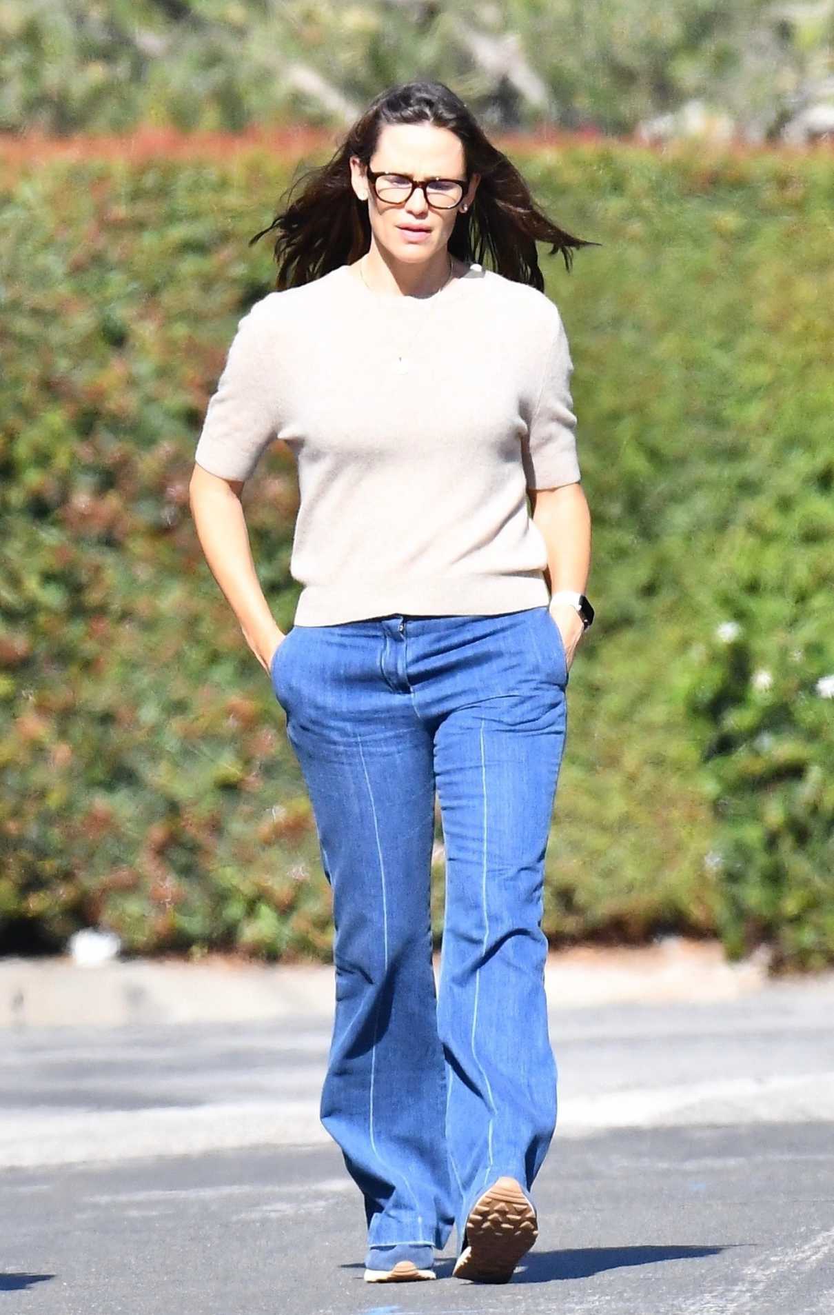 Jennifer Garner in a Blue Jeans