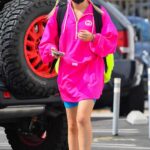 JoJo Siwa in a Neon Pink Hoodie Was Seen Out in Pasadena 09/29/2021