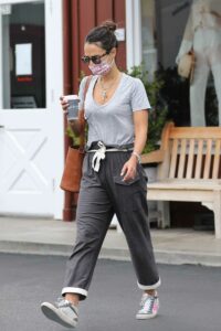 Jordana Brewster in a Grey Tee