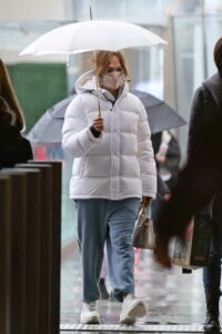 Jennifer Lopez in a White Puffer Jacket