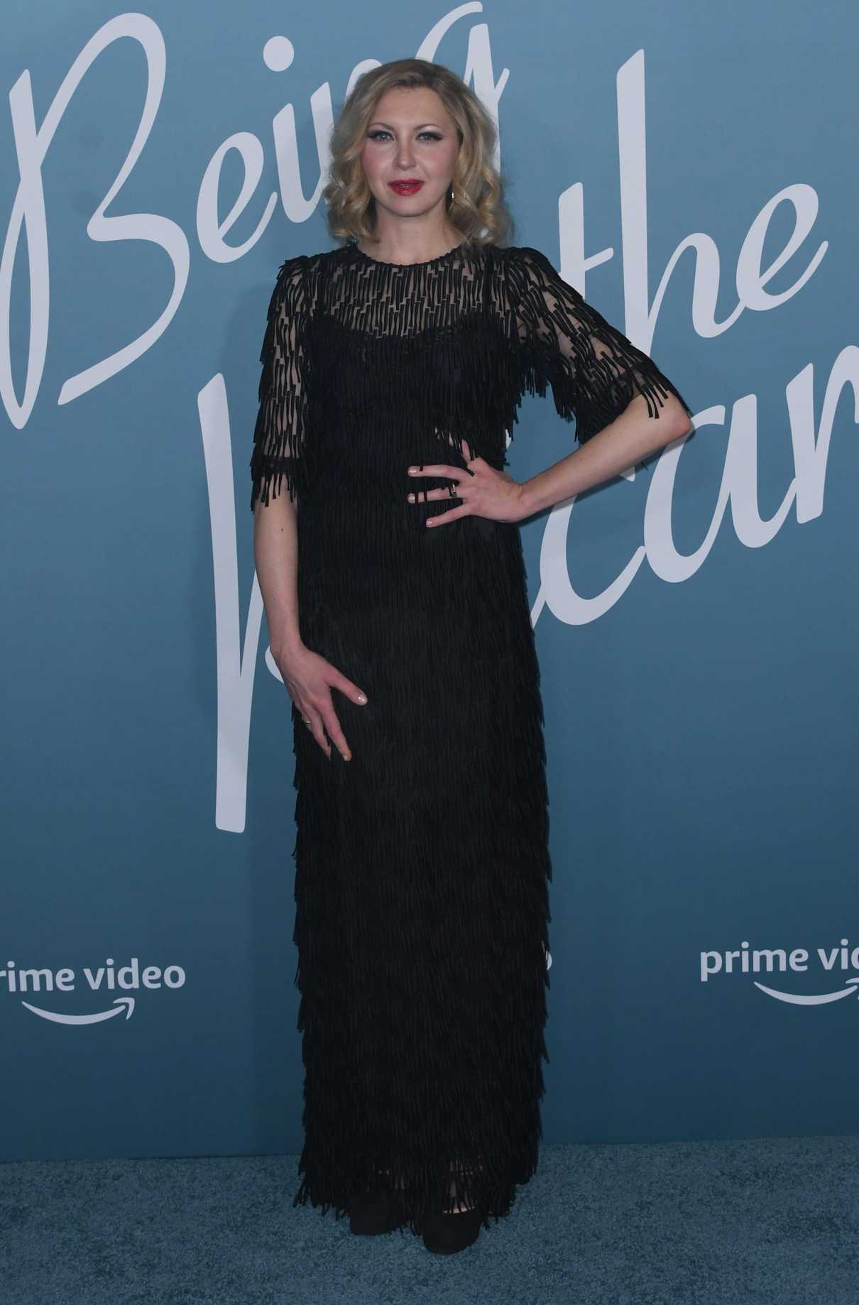Nina Arianda
