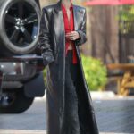 Hailey Bieber in a Black Leather Coat Arrives at Justin Bieber’s Studio in West Hollywood 01/08/2022