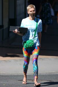Jessica Rowe in a Colorful Leggings