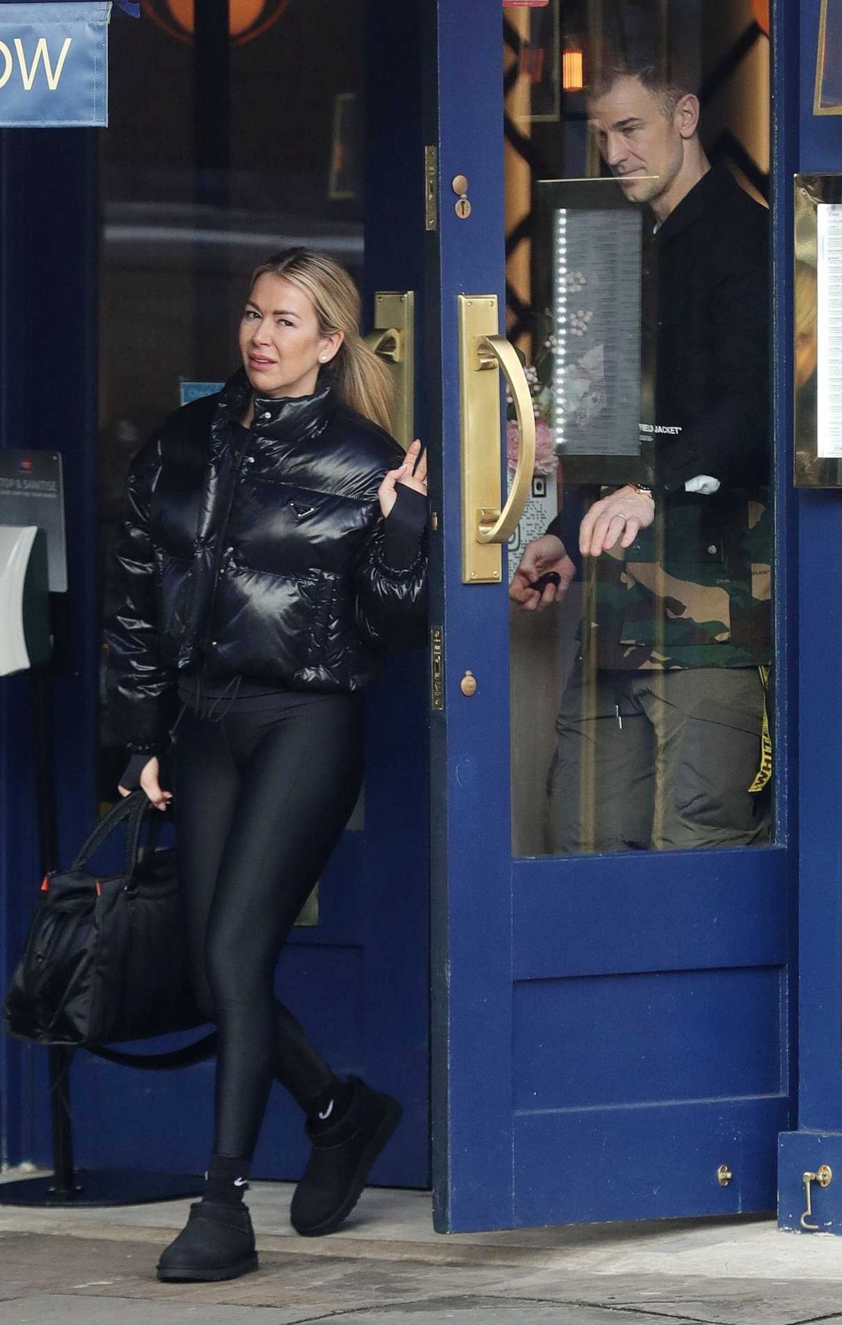 Kimberly Crew in a Black Puffer Jacket Was Seen Out with Joe Hart in ...