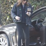 Jennifer Garner in a Black Outfit Was Seen Out in Brentwood 03/10/2022