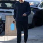 Jennifer Garner in a Blue Sweatshirt Was Seen Out in Brentwood 03/16/2022