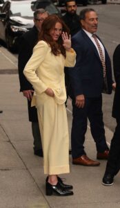 Julia Roberts in a Yellow Pantsuit